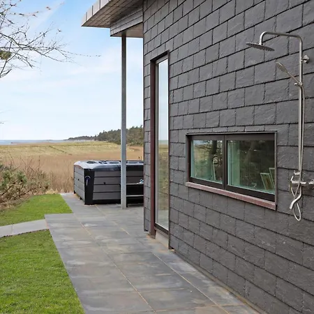 Front In With Sauna Prázdninový dům Thyholm